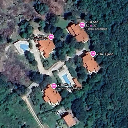Maggie, Your Peaceful Istrian Getaway With Shared Pools 빌라 Koromačno
