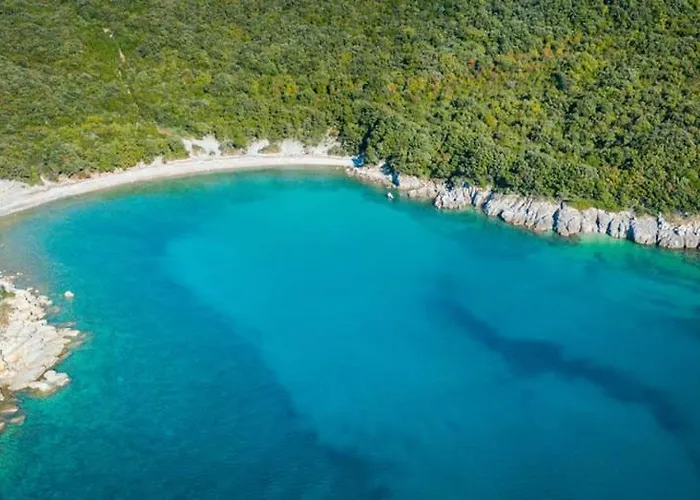 ヴィラ Maggie, Your Peaceful Istrian Getaway With Shared Pools