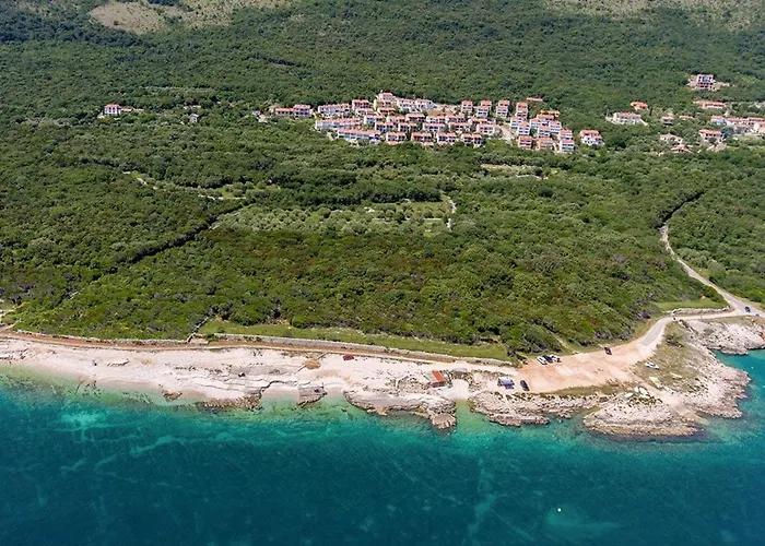 ヴィラ Maggie, Your Peaceful Istrian Getaway With Shared Pools